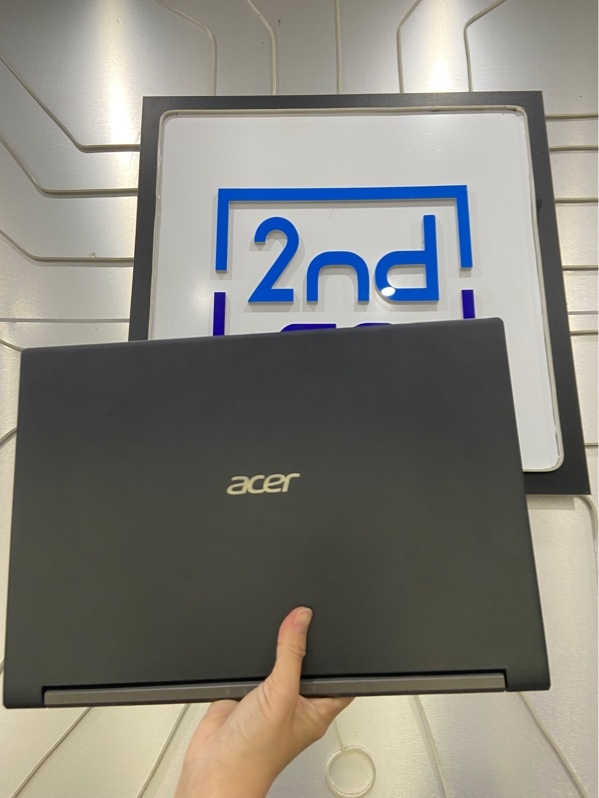 Laptop Acer aspire A715-42G - Ryzen 5 5500U - GTX 1650 - Ram 16/256GB SSD - Pin 81% - Màu xám - Ngoại hình; 98% - Viền ám đỏ - Kèm sạc