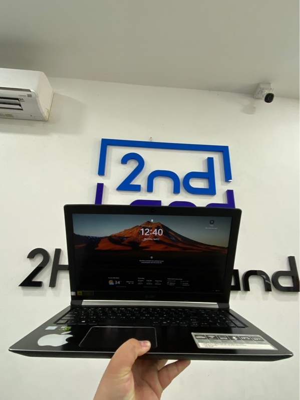 Laptop Acer Aspire A715-72G - i5-8300/GTX 1050 - 16/240GB SSD+1TB HDD - Màu đen - Pin 66% - Ngoại hình 97% - Màn hồng , bung góc , hằn phím - Kèm sạc