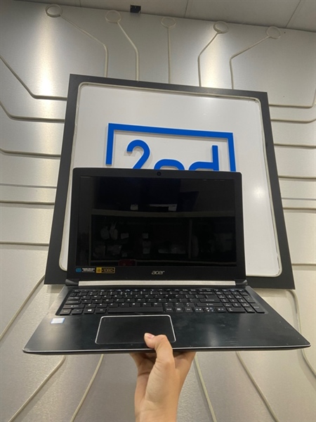 Laptop Acer Aspire A715-72G - i5-8300H - Ram 8/128GB SSD - GTX 1050 - Pin chai - Màu đen - Ngoại hình: 97% - Loa rè, phím linh kiện, phím lún nhiều, liệt phím O, màn đốm phản quang, cấm góc , mất cảm touchpad - Kèm sạc 1