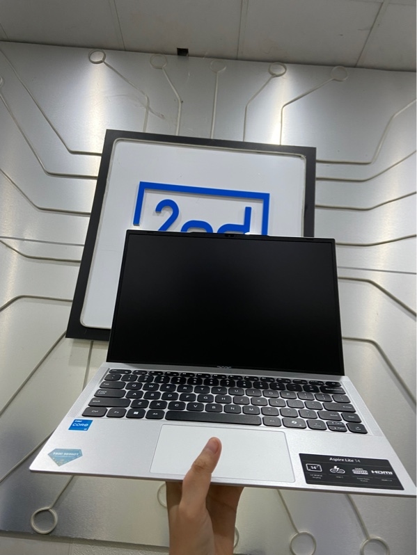 Laptop Acer Aspire AI14-52M - I3-1305U - Ram 8/256GB SSD - Sức khỏe ổ 100 - Pin 100% - Máu xám - Ngoại hình: 98% - Kèm sạc