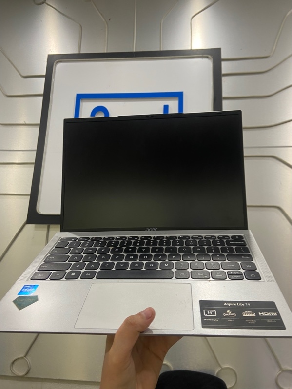 Laptop Acer Aspire AL14-51M - I5-1235U - Ram 16/512gb SSD - Pin 100% - Màu xám - Ngoại hình: 97% - 1 vết phản quang, ám hồng viền, in phím nhẹ - Kèm sạc