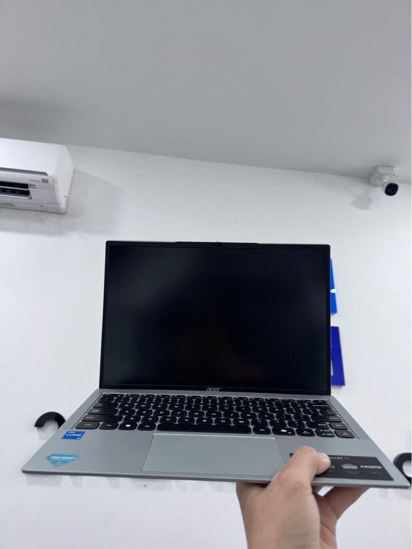 Laptop Acer Lite 14 N23G2 - i5-1335U - 16/512Gb SSD - Màu bạc - Pin 100% - Ngoại hình 98% - Kèm sạc - Còn bảo hành tới 14/08/2027
