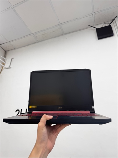 Laptop Acer Nitro 5 AN515-43 - Ryzen 5-3550H - GTX 1650 4GB - 8/512GB SSD (60%) - Pin 80% - Ngoại hình: 97% - Màn ám viền vàng - Body, kèm sạc 1