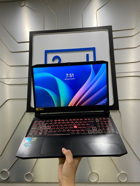 Laptop Acer Nitro 5 AN515 56 - i5-11300H - GTX 1650 - Ram 16/512GB SSD - Pin 65% - Màu đen - Ngoại hình: 97% - Màn sọc dưới nhiều, mất 1 nút, bản lề bể góc trái, touchpad tróc - Kèm sạc 1