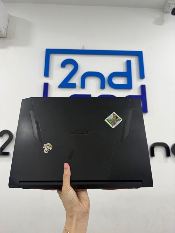 Laptop Acer Nitro 5 AN515-57 - i5-11400H/RTX 3050 - 24/512GB ssd - Màu đen - Pin 75% - Ngoại hình 97% - Màn ám hồng , bể bản lề , nút số 7 bị gãy chân , mất 1 ốc đáy - Kèm sạc linh kiện