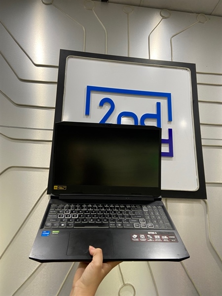 Laptop Acer Nitro 5 AN515-57 - i5-11400H - RTX 3050 - Ram 16/512GB SSD - Pin 85% - Màu đen - Ngoại hình: 97% - loa trái nhỏ, 1 chấm phản quang - Kèm sạc 1