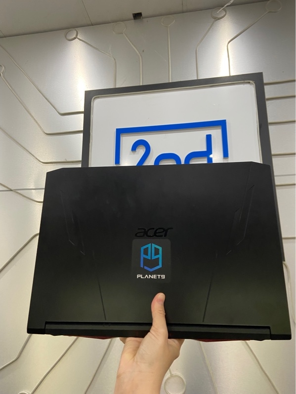 Laptop Acer Nitro 5 AN515-57 - i5 11400H - RTX 3050 - Ram 8/512GB - Pin 71% - Màu đen - Ngoại hình: 98% - Màn đốm phản quang - Kèm sạc