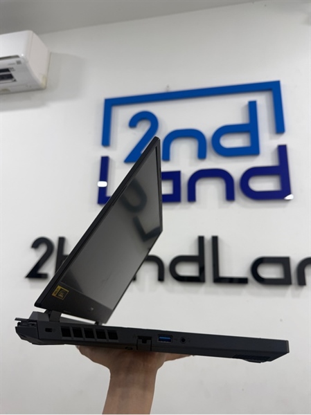 Laptop Acer Nitro 5 AN515-58 - I7 12700H - 16/512 - RTX 3050 - Màu đen - Pin 82% - Ngoại hình 96% - Màn ám hồng , máy bể vỏ 2 góc - Kèm sạc 1