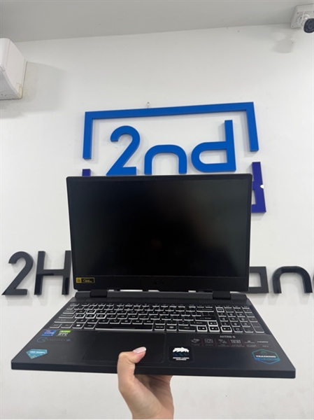 Laptop Acer Nitro 5 AN515-58 - I7 12700H - 16/512 - RTX 3050 - Màu đen - Pin 82% - Ngoại hình 96% - Màn ám hồng , máy bể vỏ 2 góc - Kèm sạc 2