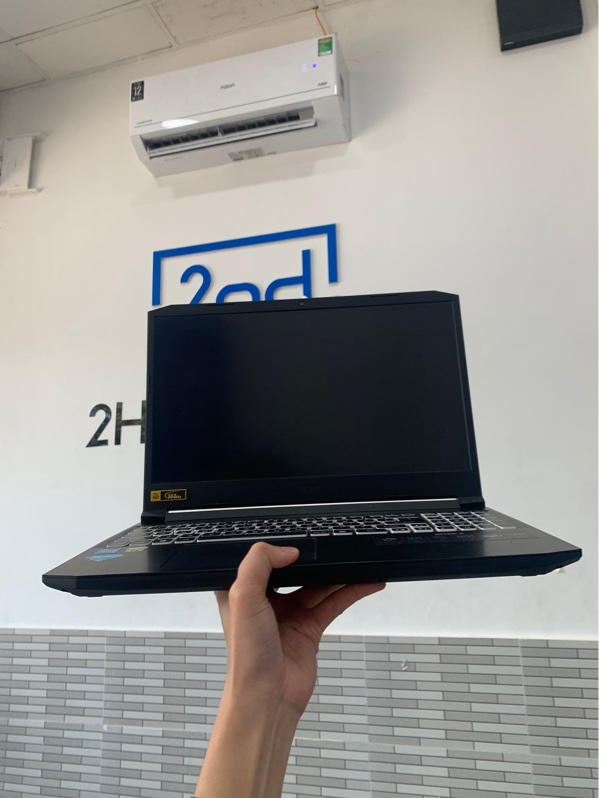 Laptop Acer nitro 5 - i7-11800h - Ram 8/512 ssd - RTX 3050 ti 4gb - Màu đen - Pin 70% -Ngoại hình: 97% - Màn ám vàng, mất camera - Kèm sạc