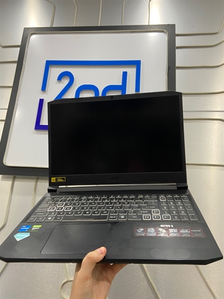 Laptop Acer Nitro 515-57 - i5-11400H - Ram 16/512GB SSD - RTX 3050 - Pin 77% - Màu đen - Ngoại hình: 98% - Kèm sạc 1