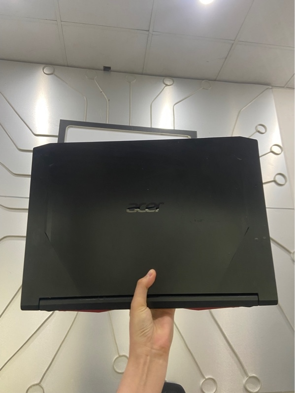 Laptop Acer Nitro AN515-44 - AMD Ryzen 5 4600H - NVIDIA GEFORCE GTX 1650 - Ram 8/512GB - 144Hz - Pin 52% - Màu đen - Ngoại hình: 97% - Màn phản quang, màn ám hồng, mic nhỏ, xước, cấn bể 2 góc bàn phím - Kèm sạc