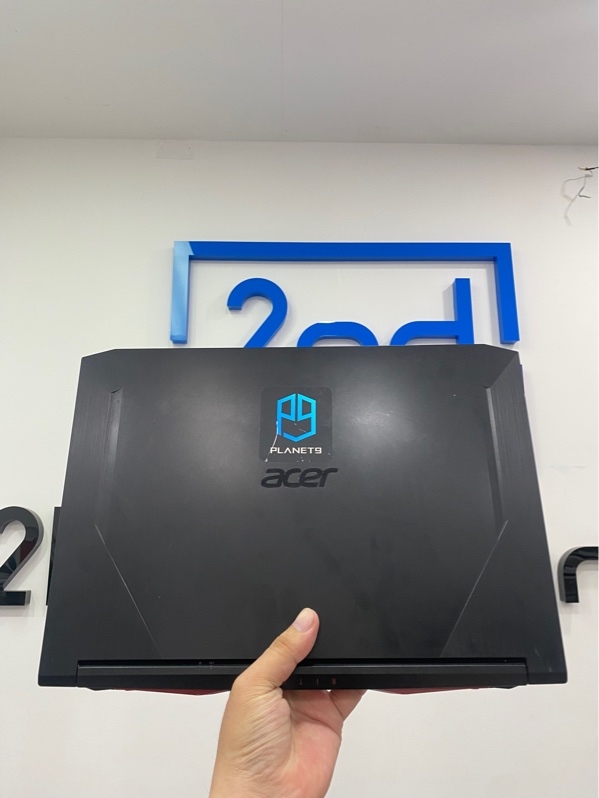 Laptop Acer Nitro AN515-44 - Ryzen 5-4600H - Ram 8GB - Card Geforce GTX 1650Ti - SSD 512GB - Máy xách tay - Pin: 90% - Màu đen - Ngoại hình: 97.5% - Màn ám hồng, màn trầy, layout phím nước Đức - Kèm sạc