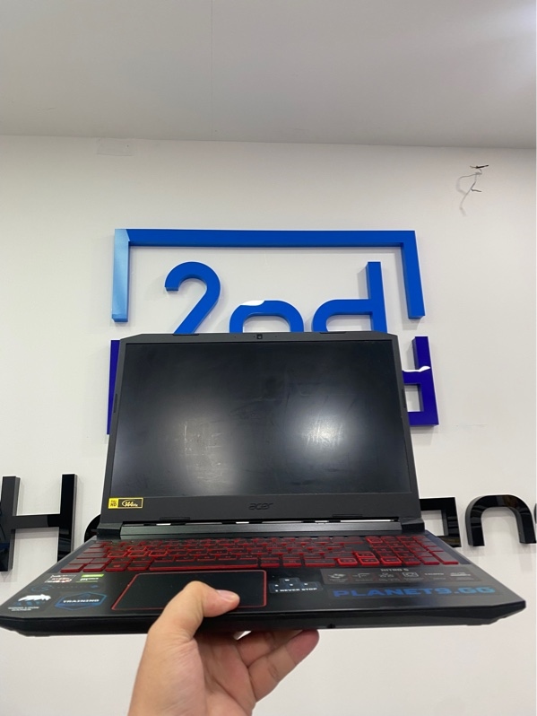 Laptop Acer Nitro AN515-44 - Ryzen 5-4600H - Ram 8GB - Card Geforce GTX 1650Ti - SSD 512GB - Máy xách tay - Pin: 90% - Màu đen - Ngoại hình: 97.5% - Màn ám hồng, màn trầy, layout phím nước Đức - Kèm sạc