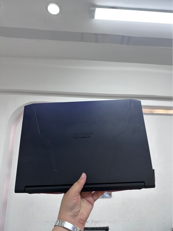 Laptop Acer Nitro AN515-45 - AMD ryzen 5 - 5600H - 16/1TB GTX 1650 4gb - Màu đen - Pin thay 100% - Ngoại hình 97% - Chui sạc lỏng nhẹ - Kèm sạc