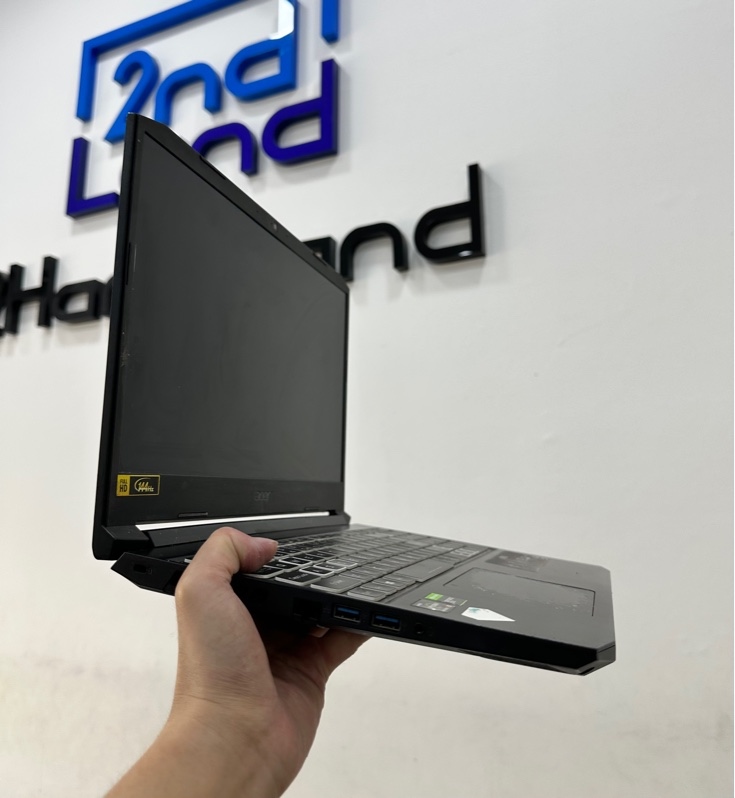 Laptop Acer Nitro AN515-45 - Màn 144Hz - Ryzen 5 5600H/GTX 1650 - Ram 16/512GB SSD (88%) - Pin 73% - Màu đen - Ngoại hình 97% - Màn rộp trầy, touchpad trầy, bể góc nứt khung nhẹ - Kèm sạc