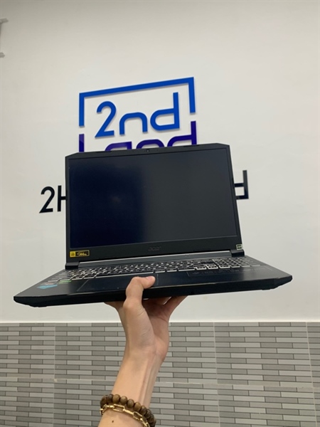 Laptop Acer Nitro AN515-45 - Ryzen 5 5600H - Ram 16GB/512GB SSD - GTX 1650 4GB - Màu đen - Pin 80% - Ngoại hình: 98% - Viền ám hồng, hư 1 cổng usb - Kèm sạc 1