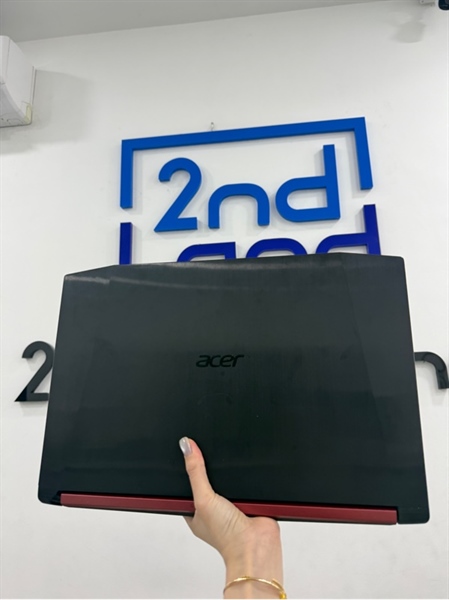 Laptop Acer Nitro AN515-51 - i7 7700HQ/GTX 1050Ti - 8/128GB SSD+500GB HDD - Màu đen - Pin 72% - Ngoại hình 97% - Màn ám vàng , phản quang , chết pixel nhiều điểm , bể vỏ - Kèm sạc 135W