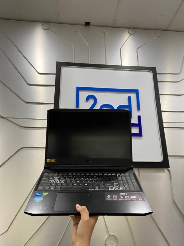 Laptop Acer Nitro AN515-57 - i5-11400H - GTX 1650 - Ram 8/512GB - Pin 72% - Màu đen - Ngoại hình: 97% - Màn in phím, ám màn - Kèm sạc
