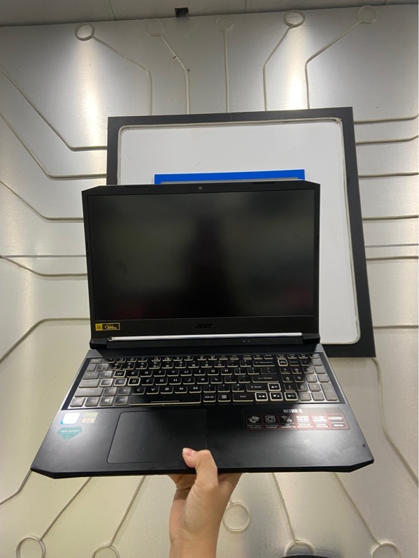 Laptop Acer Nitro AN515-57 - i5-11400H - Ram 16/512GB ổ báo nóng - GTX 3050 - Pin 66% - Màu đen - Ngoại hình: 97% - Màn ám hồng - Kèm sạc