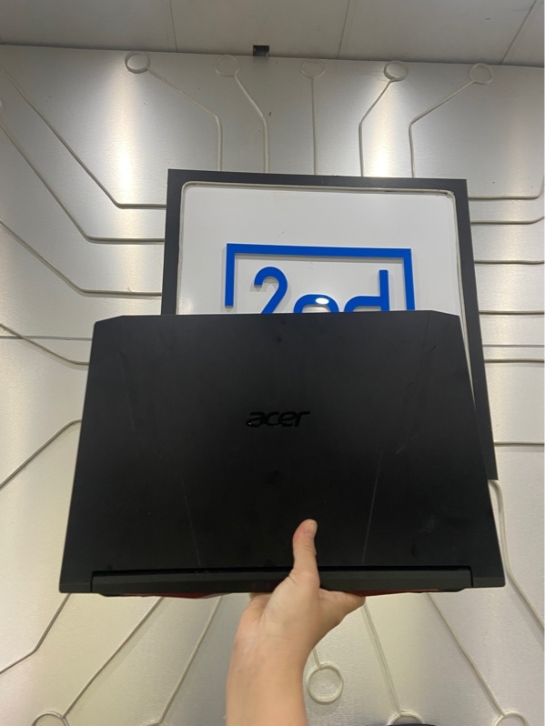 Laptop Acer Nitro AN515-57 i5-11400H - Ram 8/512GB SSD - RTX 3050 4GB - FPS 52 - Pin 85% - Màu đen - Ngoại hình: 97% - loa rè nặng , màn nền đen ám 4 góc màn , nút End delay - Kèm sạc