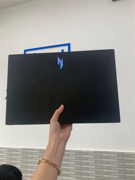 Laptop Acer Nitro Anv15-41 - Ryzen 5 7535HS - Ram 16/512 SSD - RTX 4050 6GB - Màu đen - Pin 88% - Ngoại hình: 98% - Body, kèm sạc