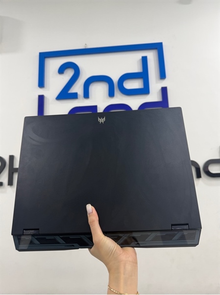 Laptop Acer Predator Helios 16-71 - i7 13700HX - 16/512GB SSD - RTX 4070 - 2K - 240Hz - Màu xanh - Pin 77% - Ngoại hình 98% - Màn hồng nhẹ - Kèm Box , sạc 1