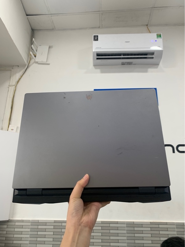 Laptop Acer predator helios neo 16 - i7-13700HX - Ram 16/512 ssd - RTX 4050 6GB - Màu đen - Pin 60% - Ngoại hình: 98% - Màn phản quang - Kèm sạc