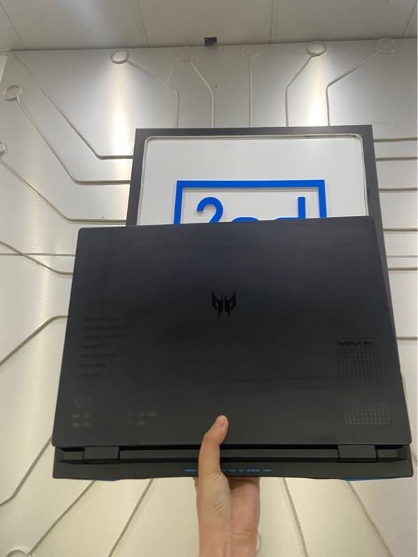 Laptop Acer Predator Helios Neo 16 - Intel Core i5-13500HX - Ram 16/512 GB SSD - Card RTX 4050 bị hư - Pin 93% - Màu đen - Ngoại hình: 97% - Kèm sạc