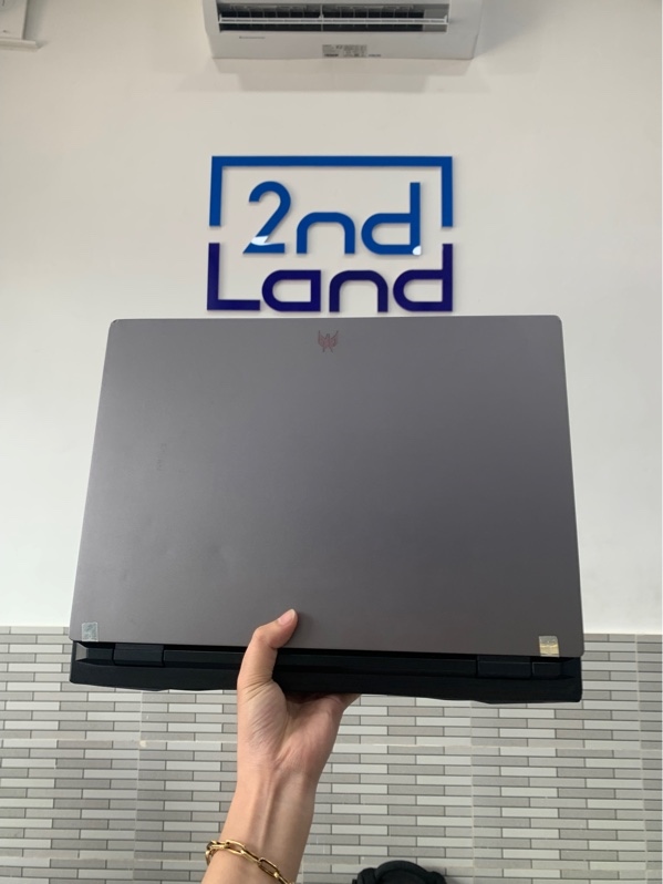 Laptop Acer predator helios neo 16 PHN16-71 - i5-13500HX - RTX 4050 6gb - Ram 16gb/ssd 512gb - Màu đen - Pin 74% - Ngoại hình: 96.5% - Lỏng cổng Lan - Kèm sạc