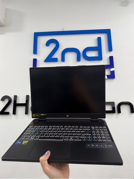Laptop Acer Predator Helios Neo 16 (PNH16-71) - i7 13700HX - 16/512GB - RTX4050 - Màu xám - Pin 86% - Ngoại hình 98% - Kèm sạc 2