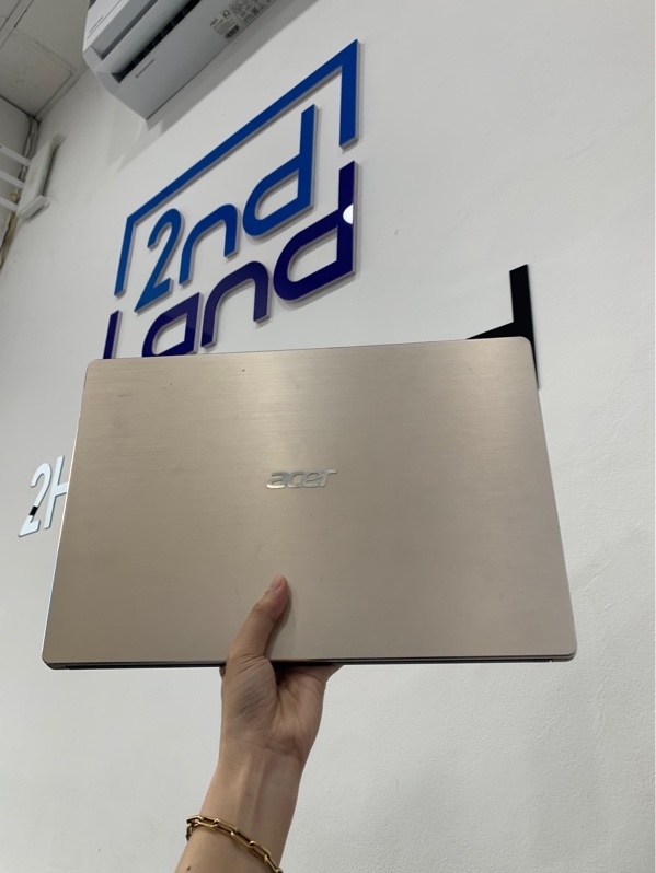 Laptop Acer Swift 3 SF315-52 - i5 8250U - Ram 20GB/SSD 120GB + HDD 1TB - Màu vàng - Pin 72% - Ngoại hình: 97% - Màn ám hồng - Kèm sạc