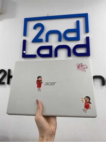 Laptop Acer Swift SF314-42 - Ryzen 5 4500U - 8/256GB SSD - Màu bạc - Pin 52% - Ngoại hình 97% - cấn 2 góc , mục cao su viền - kèm sạc