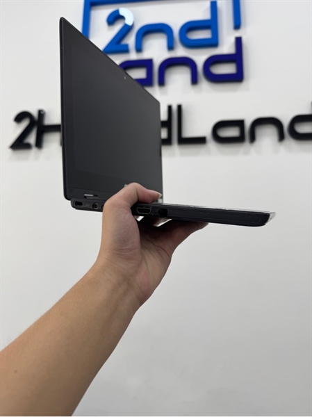 Laptop Asus BR1100FK - intel Silver N6000 - Ram 4/256GB SSD - Pin 78% - Màu đen - Ngoại hình 96% - Màn cảm ứng 360 - Màn ám viền đỏ - Kèm sạc 2