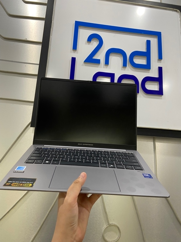 Laptop Asus Expertbook P5405CSA - Ultra 7 258V - Ram 32/1TB SSD - Arc 140V - Pin 90% - Màu xám - Ngoại hình: 97% - Màn in phím , ám viền đen vừa - Kèm sạc