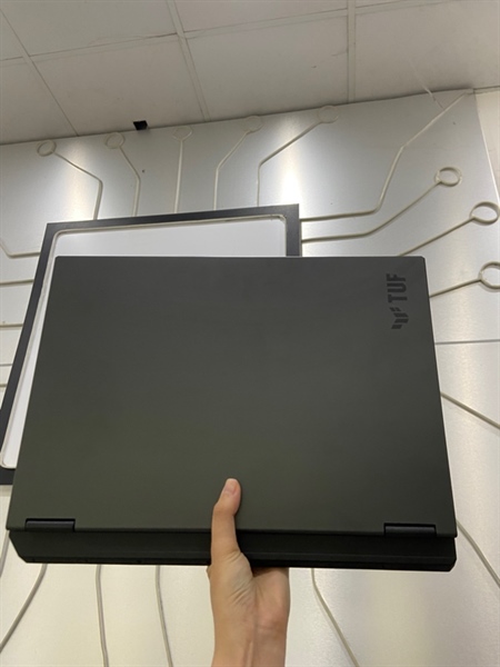 Laptop Asus Gaming F16 FX608JMR - i7-14650HX - Ram 16/1TB SSD - RTX 5060 - Pin 100% - Màu đen - Ngoại hình: 99% - FullBox - Còn bảo hành Asus đến 2027