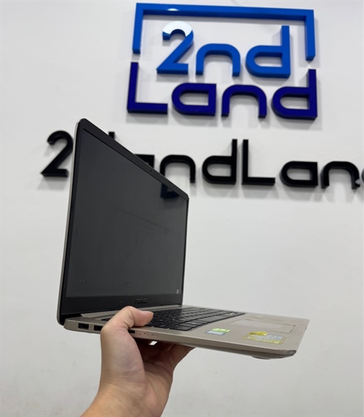 Laptop Asus Notebook S510U-i7 8550U-GeForce 940MX-Ram 8/128Gb SSD (46%)/ 1TB HDD (ổn)-Pin 100%-NH: 96-Màn rộp phím , bản lề yếu, phím mất led mất nút điều hướng, cam đục , pin hơi phồng, cổng USB trái hư - Kèm sạc ( SẢN PHẨM KHÔNG BẢO HÀNH ) 2