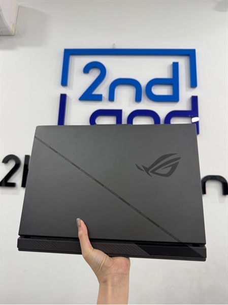 Laptop Asus Rog Strix G16-G614JVR - i9 14900HX - Ram 32/Card RTX 4060 - 500GB SSD - 1TB SSD - Màu xám - Pin 95% - Ngoại hình 97% - cấn 1 góc nhẹ - Kèm sạc