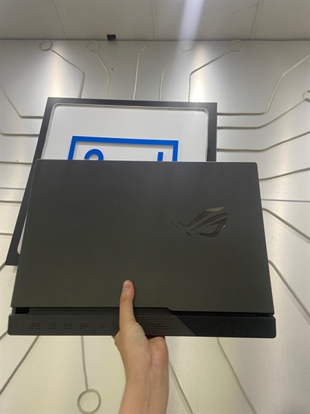 Laptop Asus ROG Strix G513IE - Ryzen 7 4800H - Ram 16/512GB SSD - RTX 3050Ti - Pin 82% - Màu đen - Ngoại hình: 98% - Kèm sạc