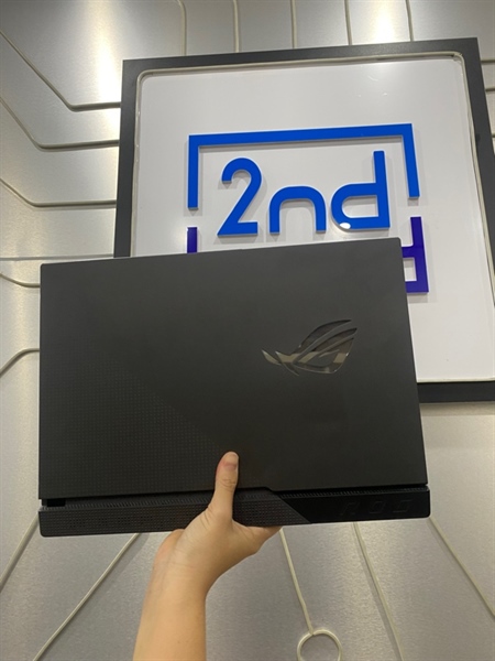 Laptop Asus ROG Strix G513M - AMD Ryzen 7 4800H - RTX 3060 32GB 512GB SSD - Pin 77% - Màu đen - Ngoại hình: 98% - Màn phản quang 2 vết 1 chấm - Body - Kèm sạc