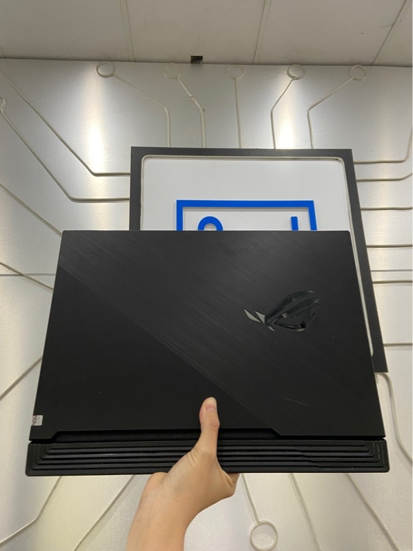 Laptop Asus Rog Strix G531GT - i7-9750H - 1650 Ram 8/512GB SSD - Pin 74% - Màu đen - Ngoại hình: 97% - Màn ám - Kèm sạc