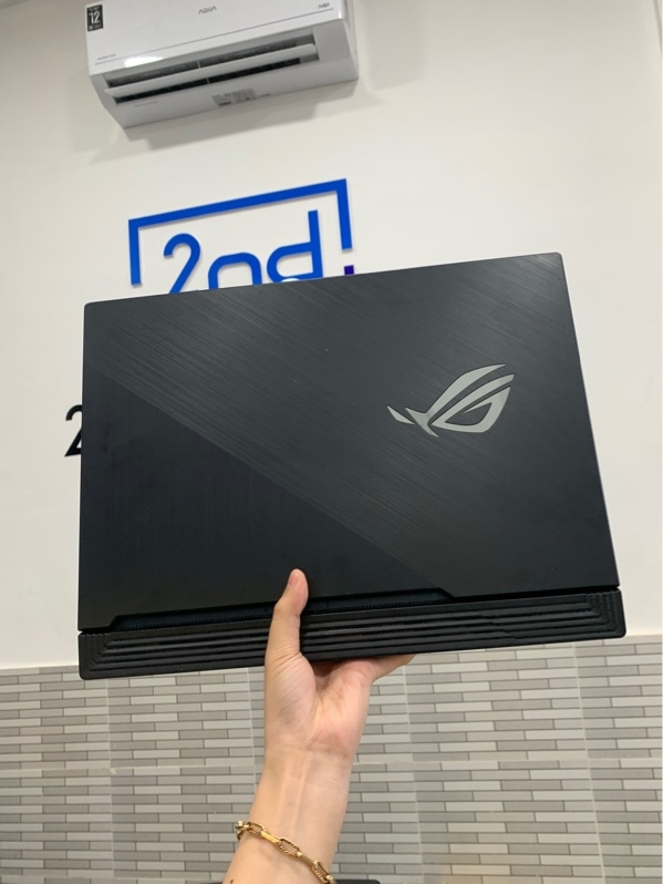 Laptop Asus rog strix G531GT - i7-9750H - GTX 1650 4gb - Ram 24gb/ssd 512gb - Màu đen - Pin 64% - Ngoại hình: 96% - màn phản quan + Tróc phim + in phím - Kèm sạc