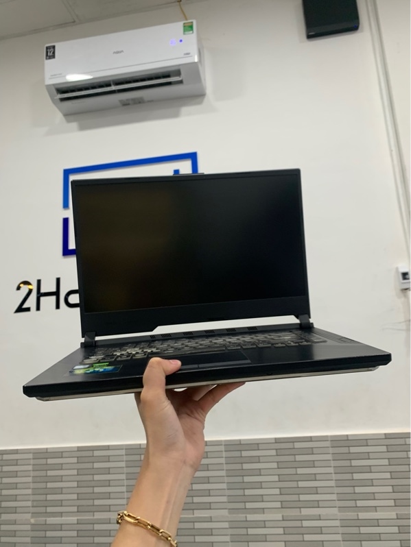 Laptop Asus rog strix G531GT - i7-9750H - GTX 1650 4gb - Ram 24gb/ssd 512gb - Màu đen - Pin 64% - Ngoại hình: 96% - màn phản quan + Tróc phim + in phím - Kèm sạc