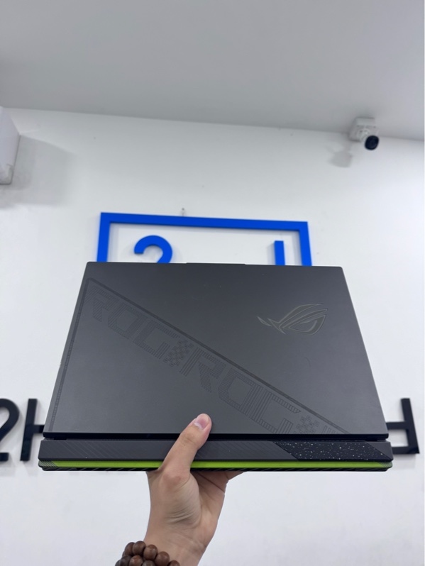 Laptop Asus ROG Strix G614JV - i9-13980HX - 16/1Tb SSD - card Geforce RTX 4060 - Màu xám - Pin 77% - Ngoại hình 97,5% - Sức khoẻ ổ 89%, viền mặt A xước nhẹ, màn tối góc nhẹ - Kèm sạc