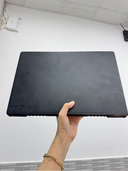 Laptop Asus Rog Zephyrus M16 GU603ZM - i7-12700h - RTX 3060 - 16/512GB SSD - Màu đen - Pin 67% - Ngoại hình 98% - Màn ám hồng 2 điểm phản quang - Box, kèm sạc