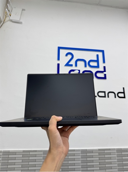 Laptop Asus Rog Zephyrus M16 GU603ZM - i7-12700h - RTX 3060 - 16/512GB SSD - Màu đen - Pin 67% - Ngoại hình 98% - Màn ám hồng 2 điểm phản quang - Box, kèm sạc 1
