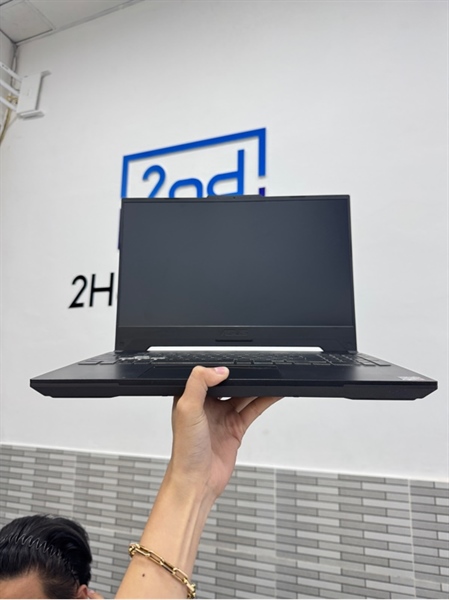 Laptop Asus Tuf 15 - Ryzen 7 6800H - RTX 3050Ti - 8/512GB SSD - Màu đen - Pin 83% - Ngoại hình 98% - 1 đốm phản quang - Body, kèm sạc 1