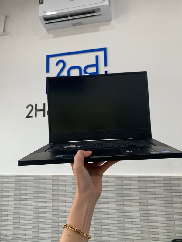 Laptop Asus Tuf Dash F15 FX516PM - i7-11370H - RTX 3060 6GB - Ram 16GB/SSD 512GB + 1TB - Màu đen - Pin 74% - Ngoại hình: 98% - Màn trầy + ám vàng hồng - Kèm sạc