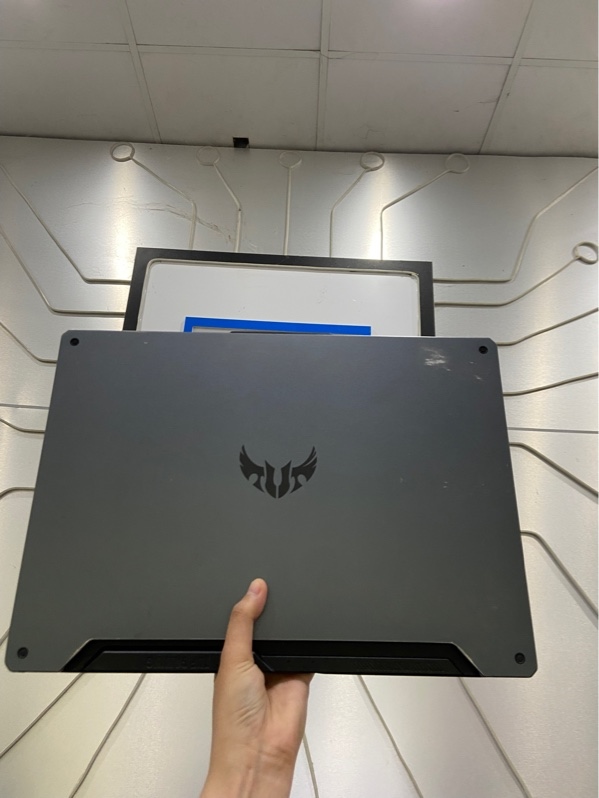 Laptop Asus TUF FX506LH - i5 10300H/GTX 1650 - 16/512GB SSD - Pin chai - Màn 144HZ - Màu đen - Ngoại hình: 97% - Ám hồng nhẹ, hoằn phím nhẹ tối viền nhiều, máy khá lag, lỗi cam, touchpad trầy nhiều - Kèm sạc