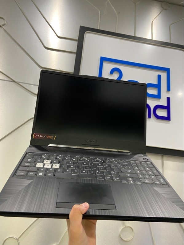 Laptop Asus Tuf Gaming A15 FA506NC - Ryzen 5 7535HS -Ram 16/1TB - RTX 3050 - Pin 81% - Màu đen - Ngoại hình: 98% - Kèm sạc